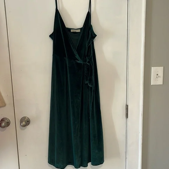 Rokoko Dresses | Green Velvet Midi Wrap Dress | Color: Green | Size: L | Evylinkous's Closet